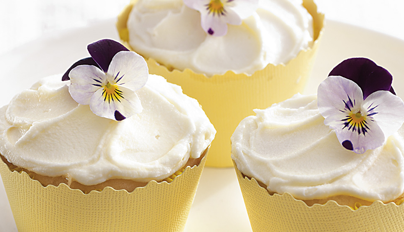White Chocolate Lemon Cupcakes recipes
